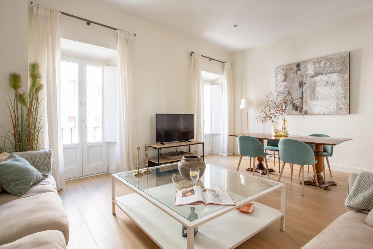 Plaza Nueva 2 Bedrooms & 2 Bathrooms Sevilha Exterior foto